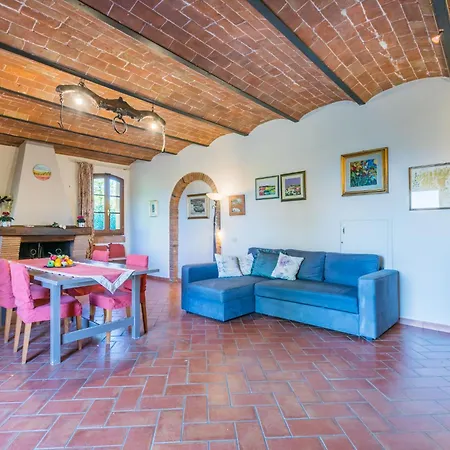 Holiday home Dimora Del Volpaio - Smn142 By Interhome